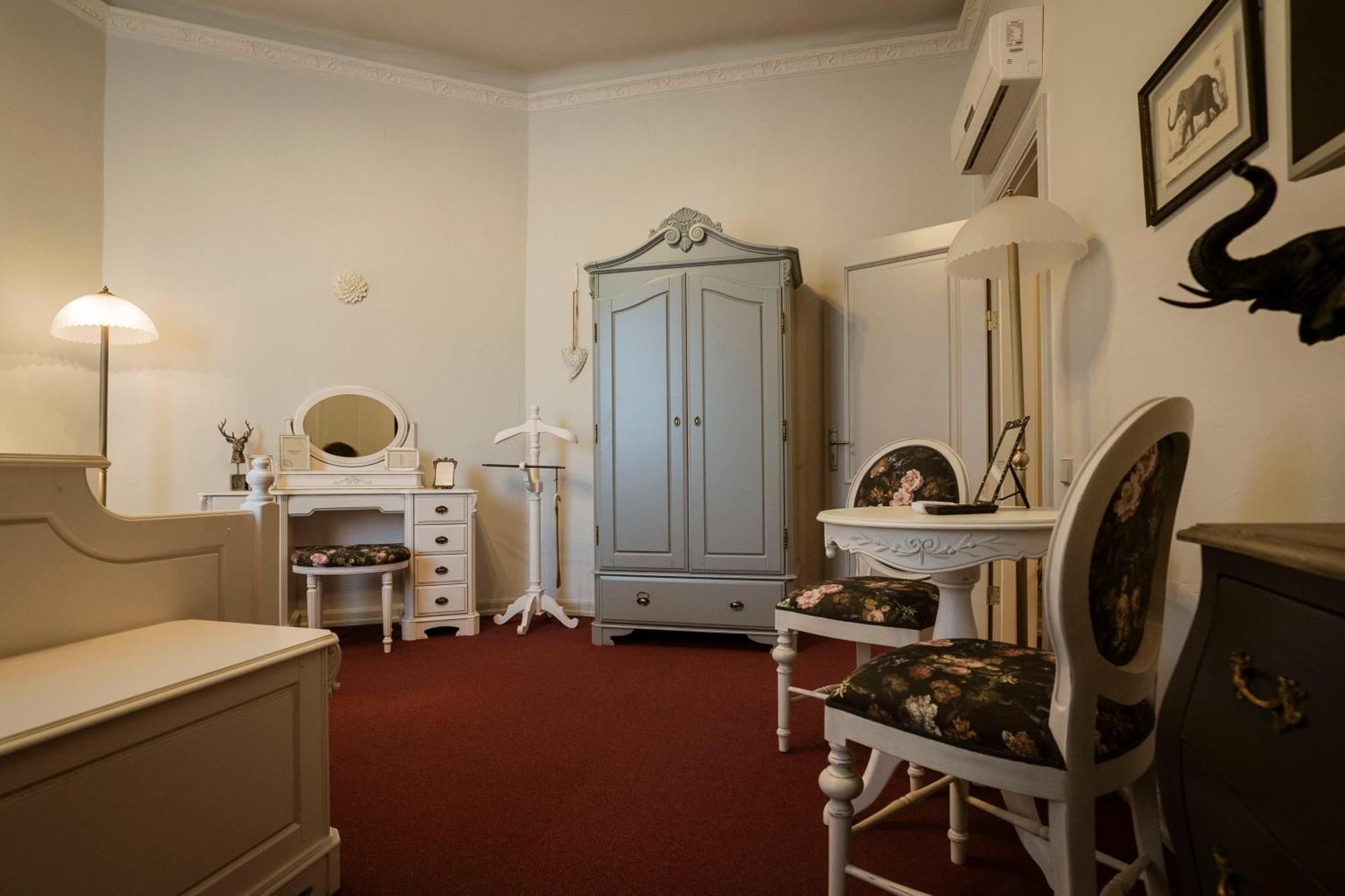 Roze Villa Λιέπαγια Δωμάτιο φωτογραφία